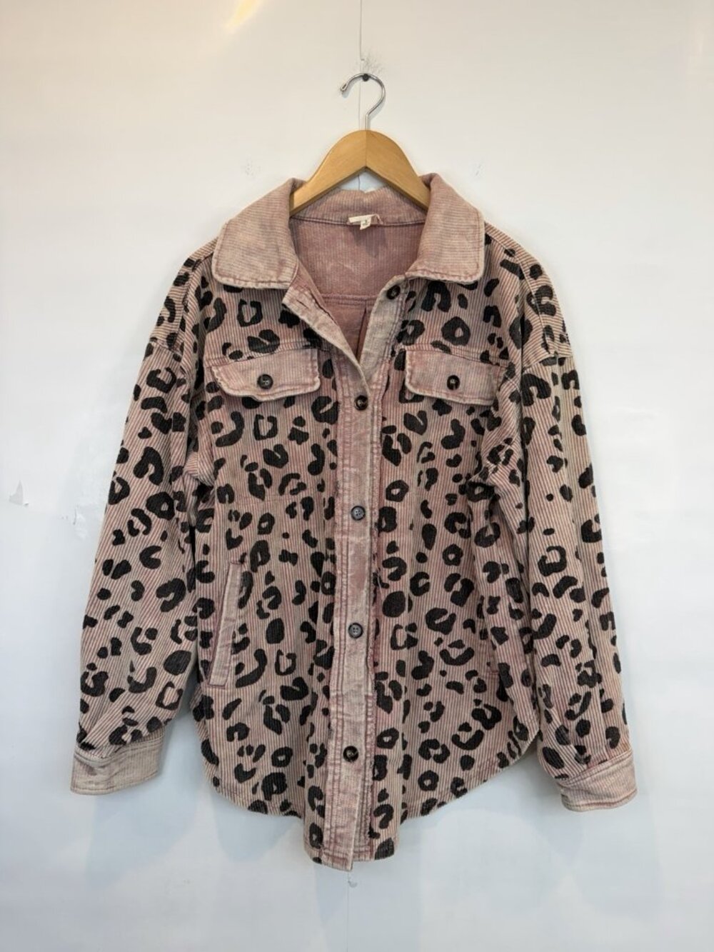 BiBi Women's Leopard Print Corduroy Shacket Oversized Vintage Pink Wash Small - Picture 2 of 6